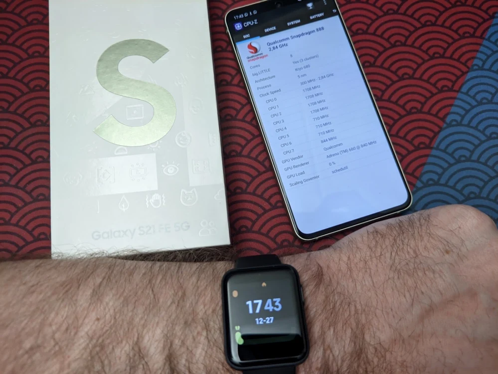 Samsung Galaxy S21 FE. FOTO Imgur