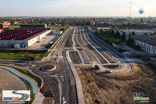 Sensuri giratorii în Calea Buziaşului FOTO Eye in the Sky