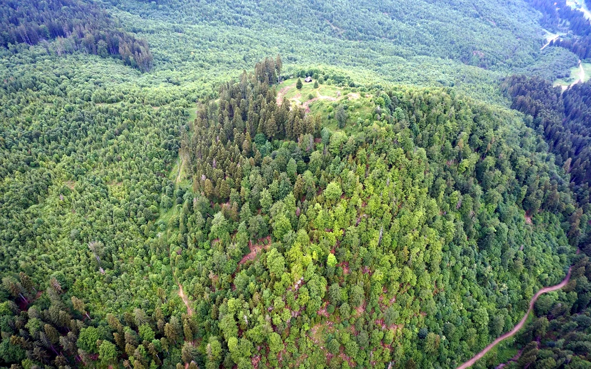 Cetatea Zânelor din Covasna. Foto: cetateazânelor.ro