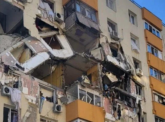 Blocul a fost distrus. FOTO Meteoplus