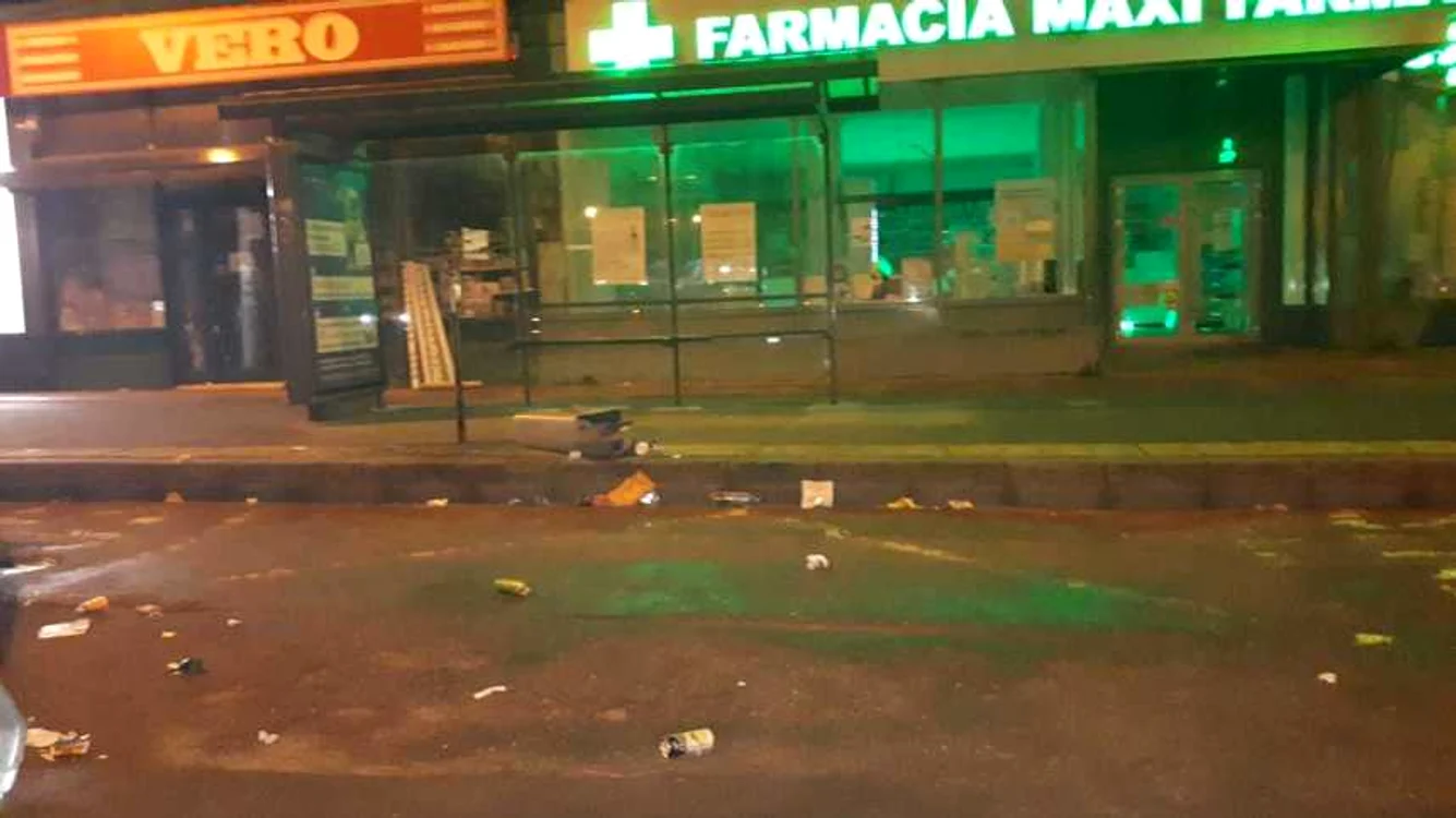 
    Acţiuni organizate şi concertate de vandalism în Ploieștifotografii: Primăria Ploiești  