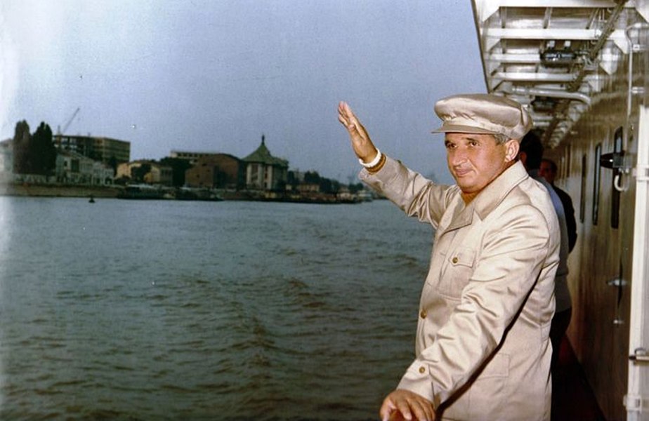 Cei trei pași pentru a pune mâna pe putere într-un stat. „Rețeta Ceaușescu” visul împlinit al unui ucenic de cizmar
