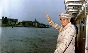 Nicolae Ceausescu, foto Pinterest jpg