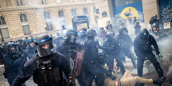 Proteste în Franța