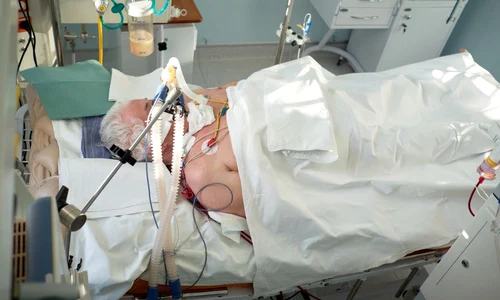 barbat coronavirus spital jpeg