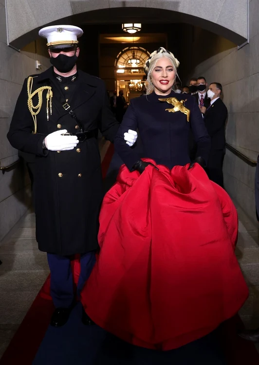 9 lady gaga rochia antiglont la inaugurarea lui joe biden 1 jpg jpeg