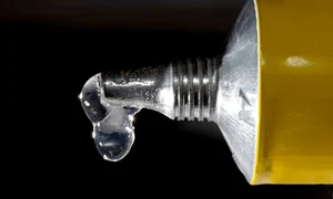 super glue Istock jpg