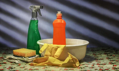 detergent vase pixabay jpg
