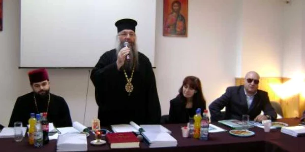 Programul de colinde va fi susținut în sala mitropolit Nestor Vornicescu a Episcopiei Severinului şi Strehaiei Foto: Arhiva