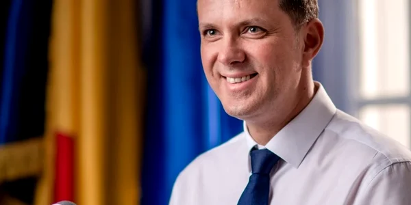 Mosteani FB png