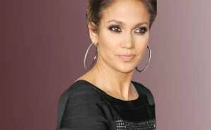 Gurile rele spun că Sony a renunţat la Jennifer Lopez pentru că vânzările nu mai mergeau ca altădată