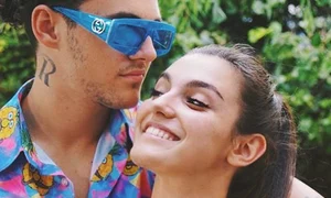 Alexia regretă că trebuie să stea departe de iubitul ei, Mario Fresh png