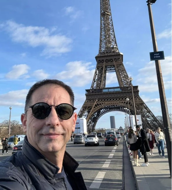 Dan Negru, jefuit în metroul din Paris de patru copii români: „Mi-au tăiat geanta, au luat tot”. Surpriza apelului primit după 30 de minute