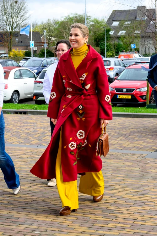 Regina Maxima și Regele Willem Alexander fac voluntariat, Profimedia (1) jpg