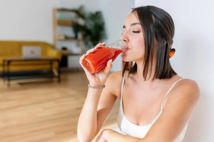Sucul de roșii poate fi util pentru sănătate / foto: IStock