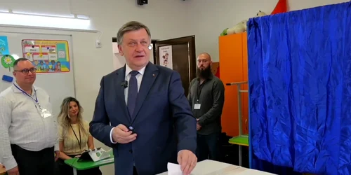 Crin Antonescu vot, captura video png
