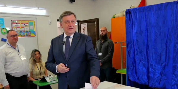 Crin Antonescu vot, captura video png