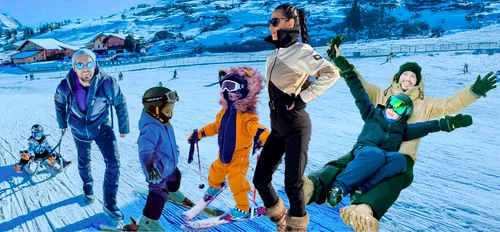 Vedetele se înghesuie să își ducă copiii pe pârtia de schi!