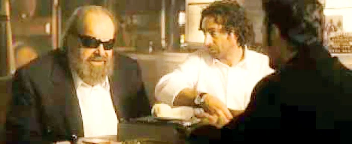 2009. “Tesoro, sono un killer”