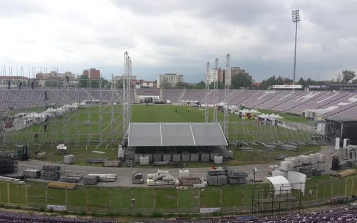 Stadionul este pregătit pentru Diskoteka Festival FOTO Ş.Both