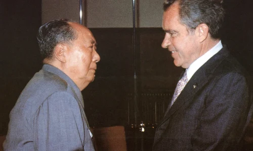 p 7 Mao Zedong si Richard Nixon WC jpg