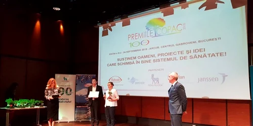 reprezentantul pacientului zalau a primit premiul copac