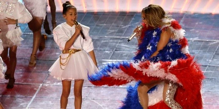 Emme și-a făcut debutul alături de mama ei J.Lo pe scena de la Super Bowlfoto: Gettyimages
