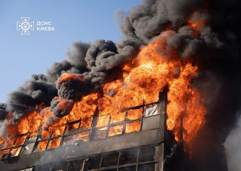 FMI: Războaiele lasă urme economice adânci. Producția scade cu 7% în cinci ani, deficitele se adâncesc