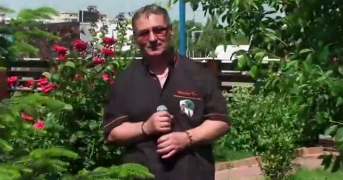 Vali Bănică descrie viaţa lui Becali ca pe o jertfă adusă lui Iisus