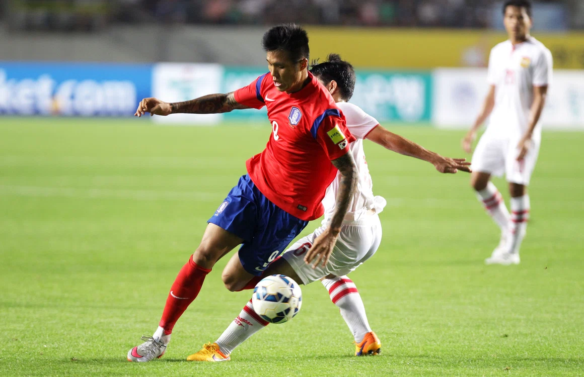 
    Hyun-jun Suk este primul fotbalist din campionatul Franței depistat pozitivFoto: Guliver / GettyImages  