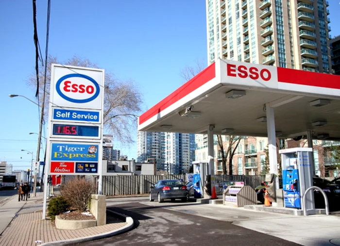 Sediile Esso si Eni sunt percheziționate