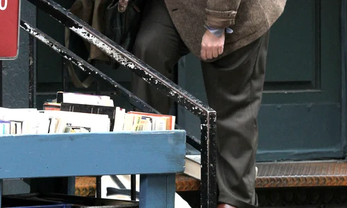 Melissa McCarthy On The Set Of 'Can You Ever Forgive Me?' jpeg