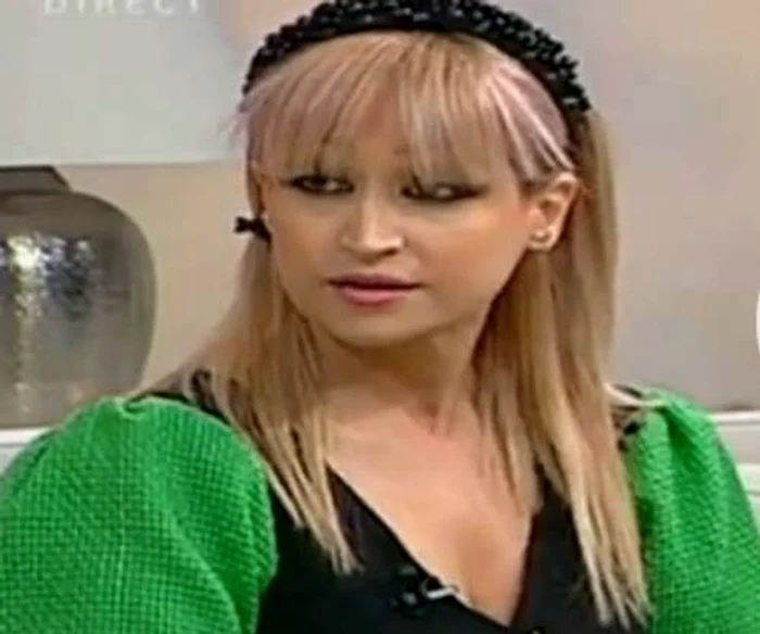 Simona Florescu a dezvăluit cum se menţine în formăFoto: Captură Kanal D