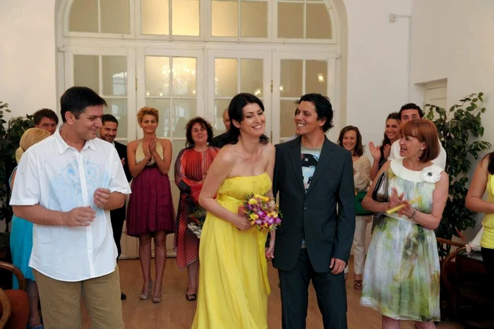 2 ema viziru sotia lui lucian viziru si mihai fiul 8 jpg jpeg