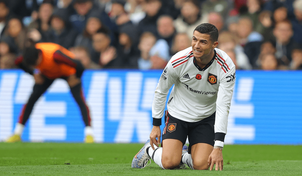 Cristiano Ronaldo, amendat de Federația Engleză de Fotbal, după ce a distrus telefonul unui fan VIDEO