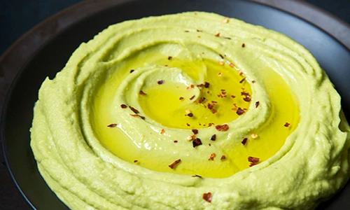 hummus cu avocado jpeg