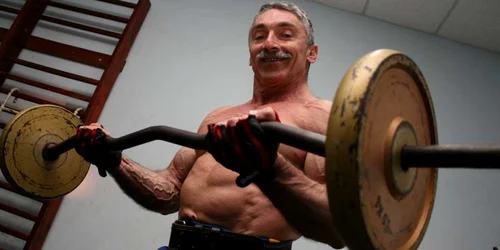 Cristian Mihăilescu, pe vremea când scandalul culturiștilor porno era departe