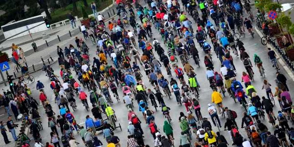 Marsul de protest al biciclistilor