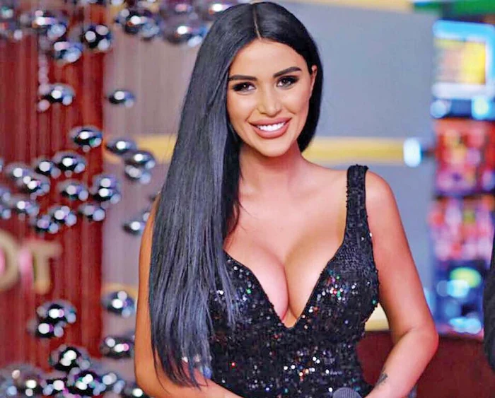 
    Daniela Crudu  şi-a schimbat  silicoanele în  urmă cu trei luni  