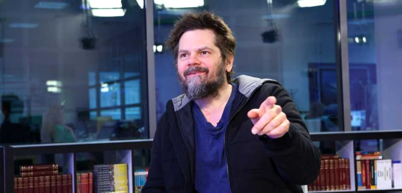 Florin Piersic jr., actorul cu multe feţe în Freak Show