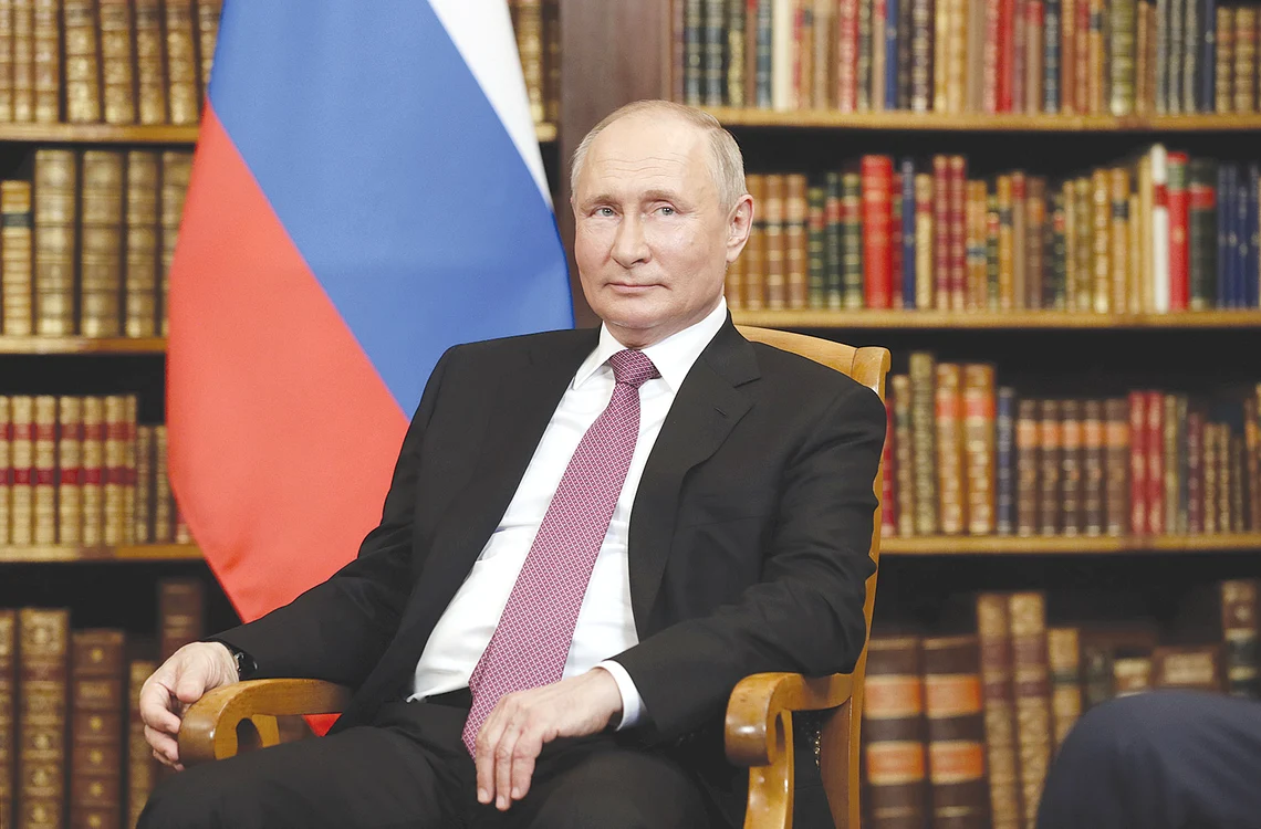 Vladimir Putin  le-a promis bani  refugiaţilor. Foto: epa-efe
