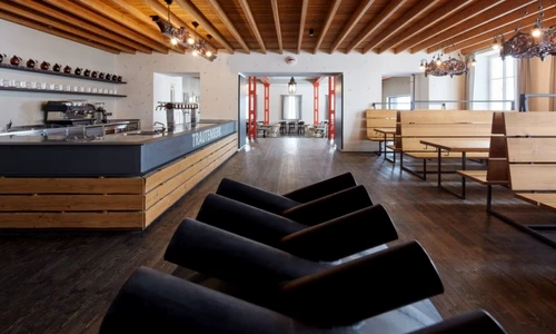 1 82105 original jpg jpeg