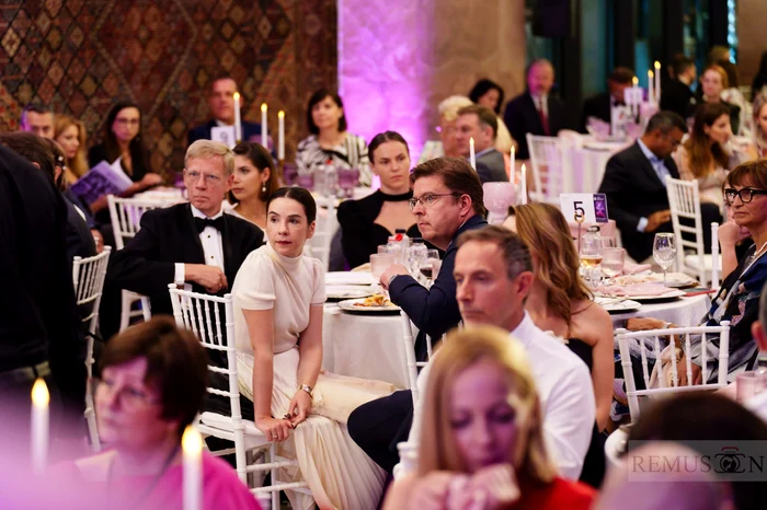 Gala include și un spațiu de dialog. FOTO Fundația Inovații Sociale Regina Maria