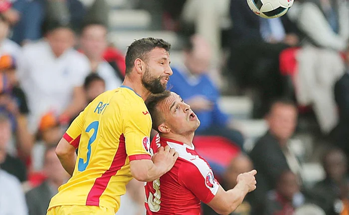 
    Răzvan Raţ s-a accidentat contra ElveţieiFoto: AP  