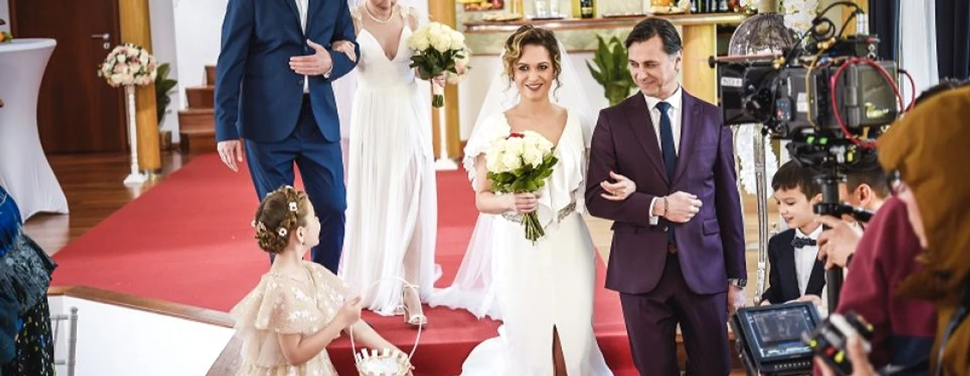 Marian Râlea (Vasile Boască), Cristina Ciobănaşu (Ana), Michaela Prosan (Sonia), Bogdan Stanoevici (Marius) FOTO Antena 1