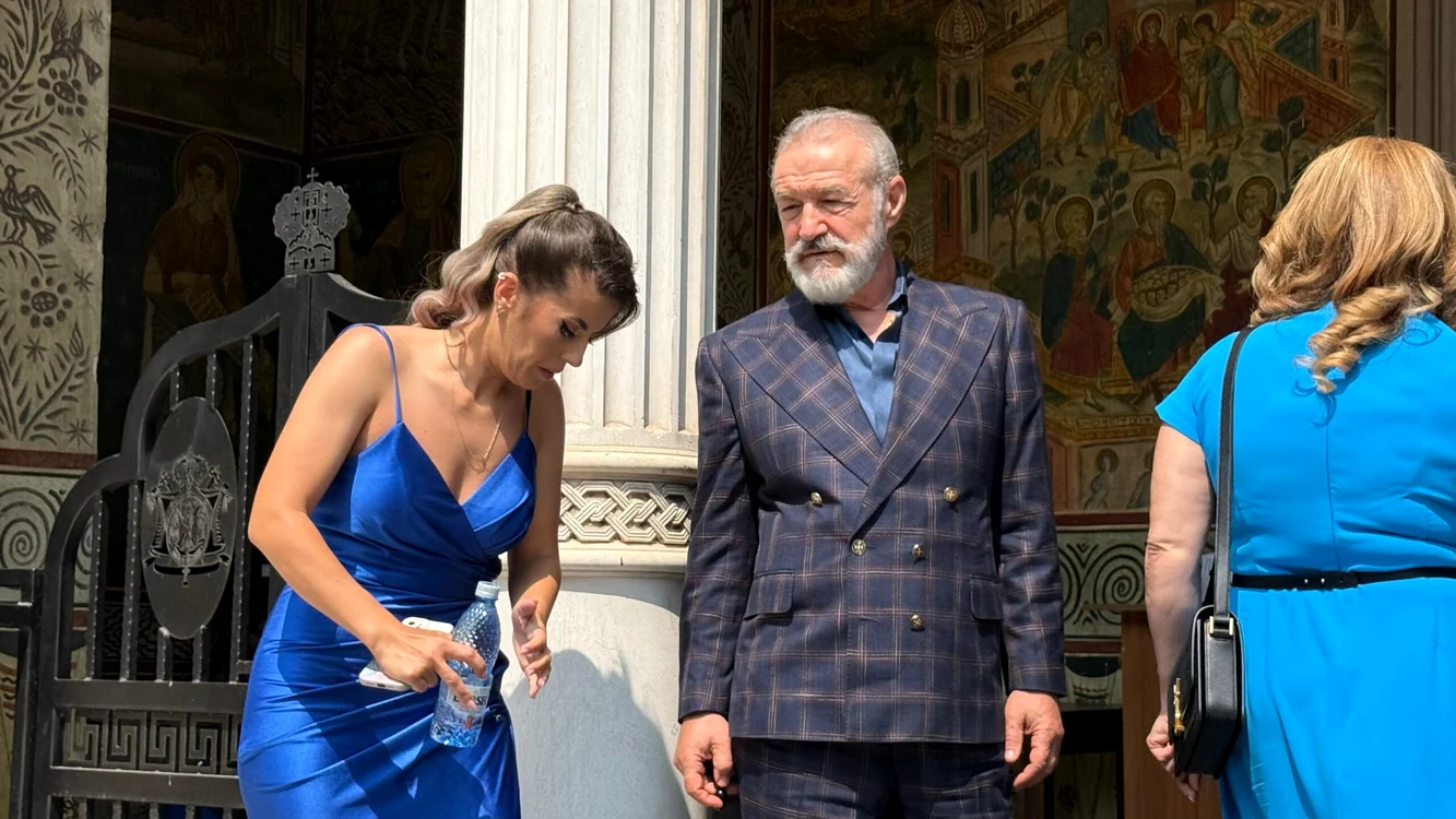 Gigi Becali a fost prezent la cununia religioasă a fotbalistului. Foto as.ro