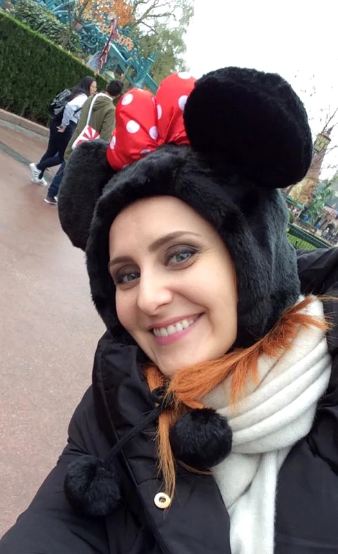 Alina Sorescu Alex Ciucu Disneyland Paris (1) jpeg