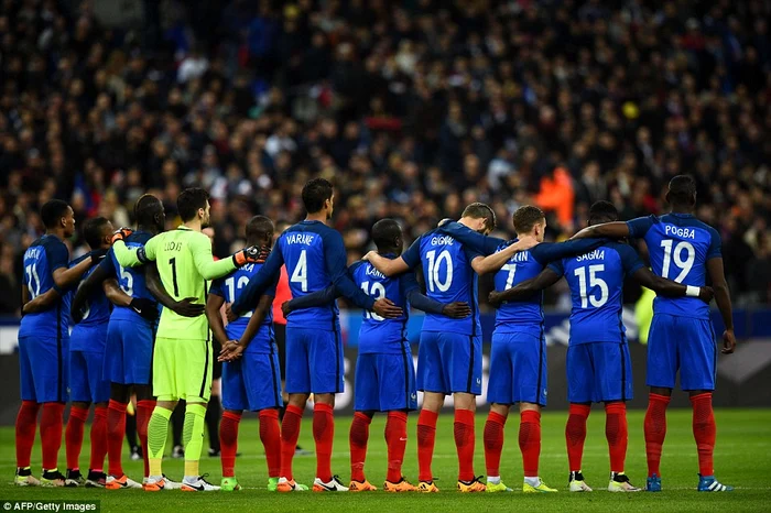 
    Francezii se pregătesc pentru meciul cu România de la 10 iunie  