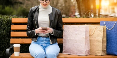 Cumpărături online  Foto Magnific com jpg