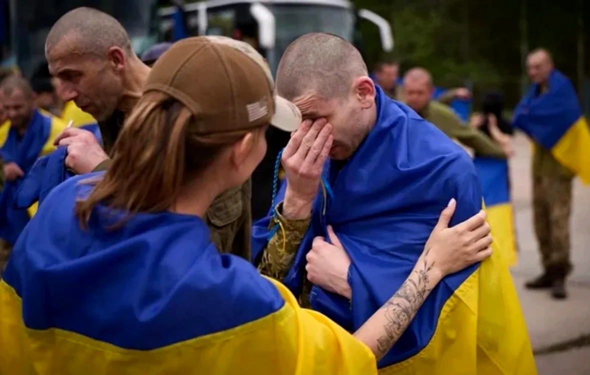 Sute de militari s-au întors acasă din prizonierat. FOTO: Telegram
